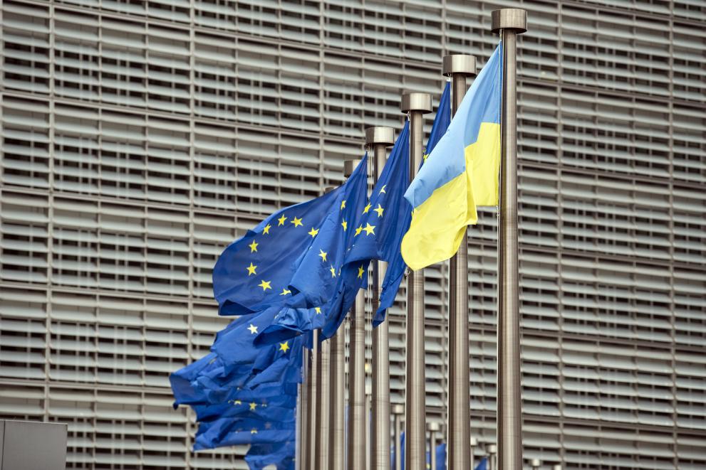Ukrainian flag in front of the Berlaymont building on the occasion of Europe day